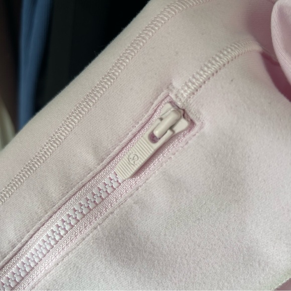 LULULEMON DEFINE JACKET SIZE 4 IN MEADOWSWEET PINK - Picture 2 of 5